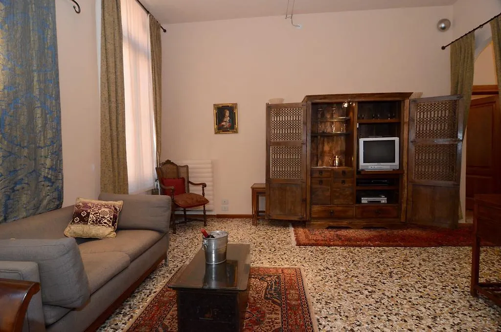 Calle Dei Botteri Apartment Venice